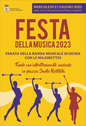 Parata musicale accompagnata dalle Majorettes